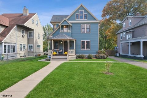 89 Elm St Montclair Twp. NJ 07042