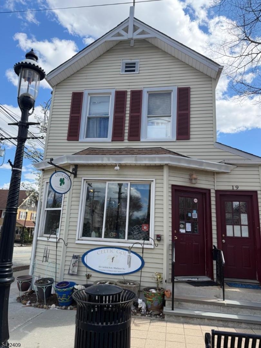19 Central Ave