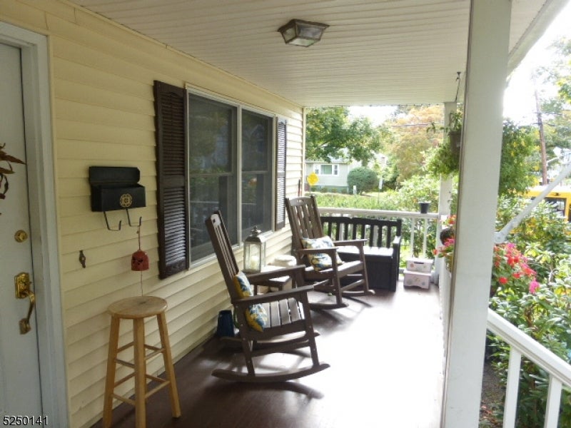 44 A Wetmore Ave A