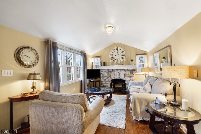 383 DIAMOND SPRING ROAD