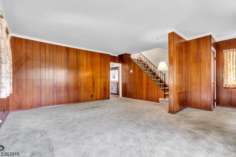 252 Boulevard