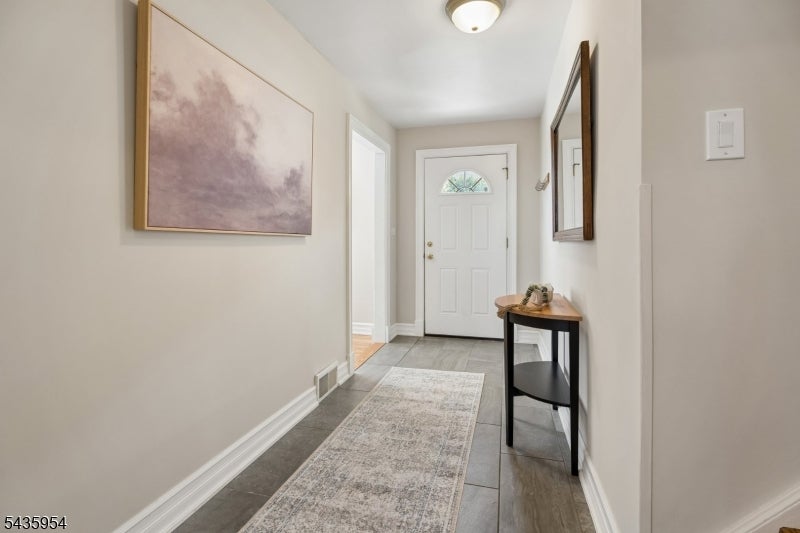 30 Crestwood Rd