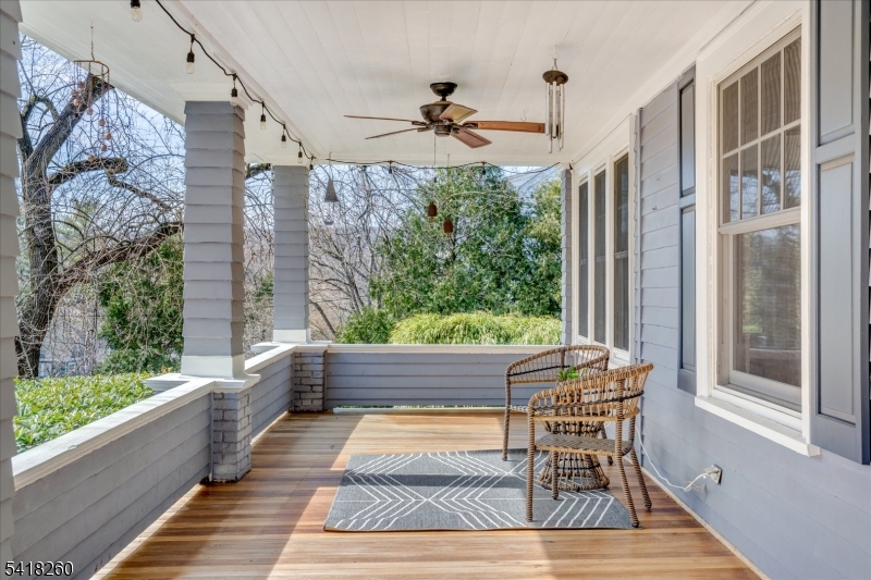 39 Oakview Ave