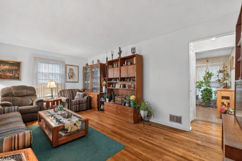1449 Frances Ln