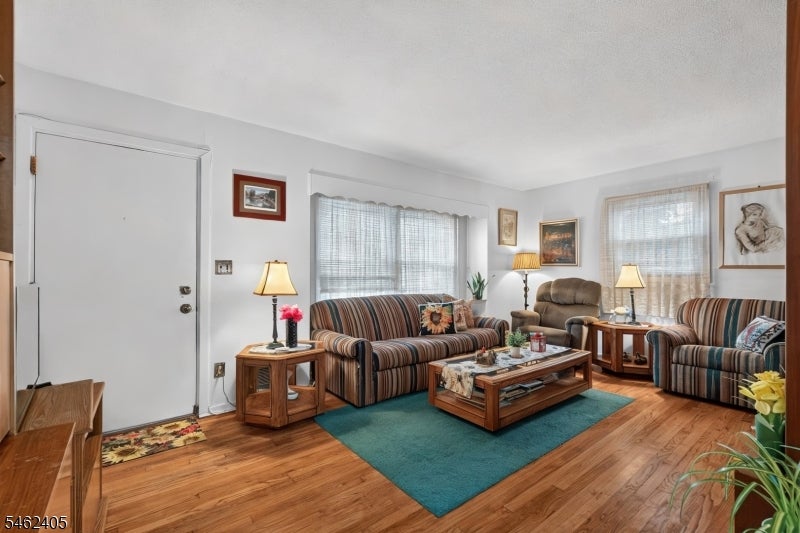 1449 Frances Ln