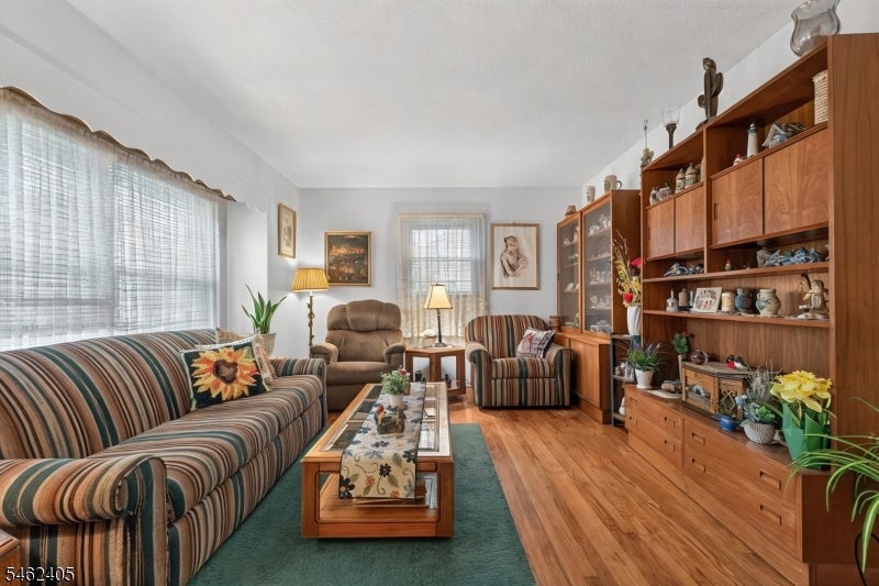 1449 Frances Ln