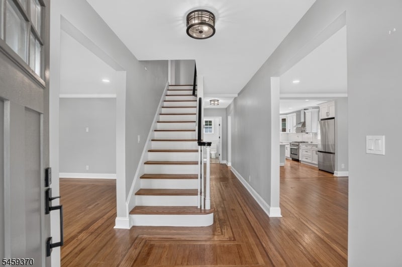 251 Hillside Ave