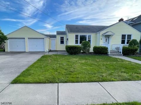 8 Fairview Ave Secaucus Town NJ 07094