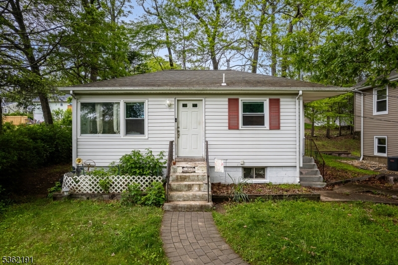 519 Davsel Rd