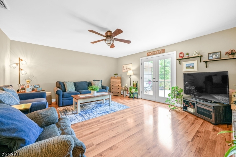 9 Chanwood Dr