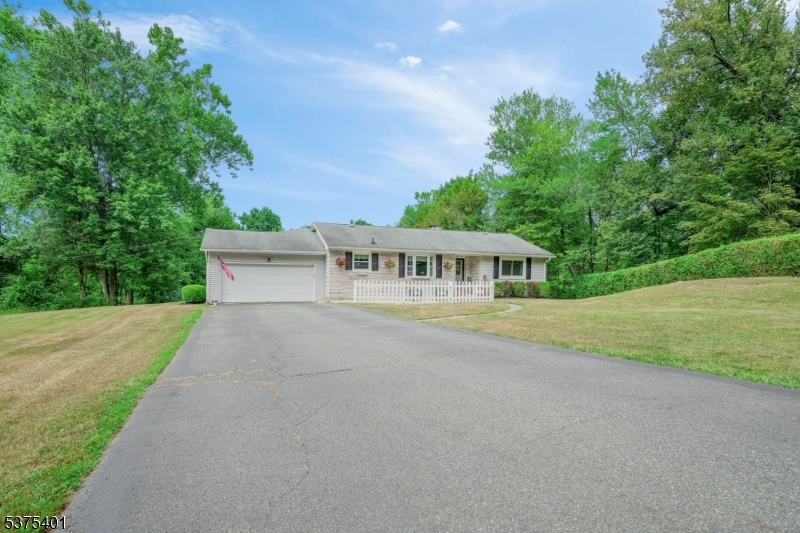 9 Chanwood Dr