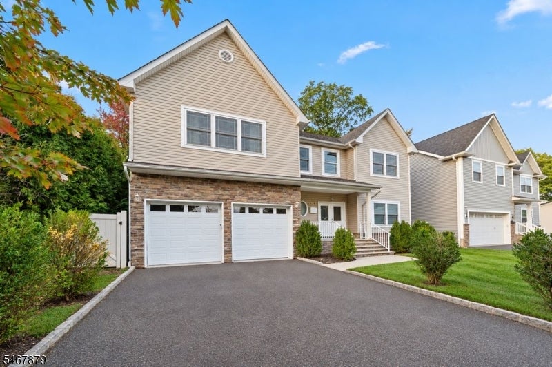 628 New Dover Rd