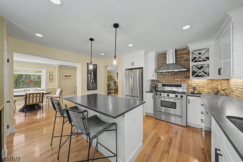 3 Rose Ct