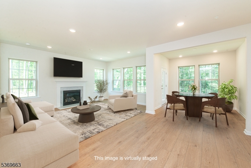 12 Gauer Ct