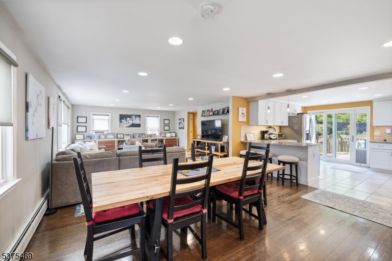14 Holly Rd