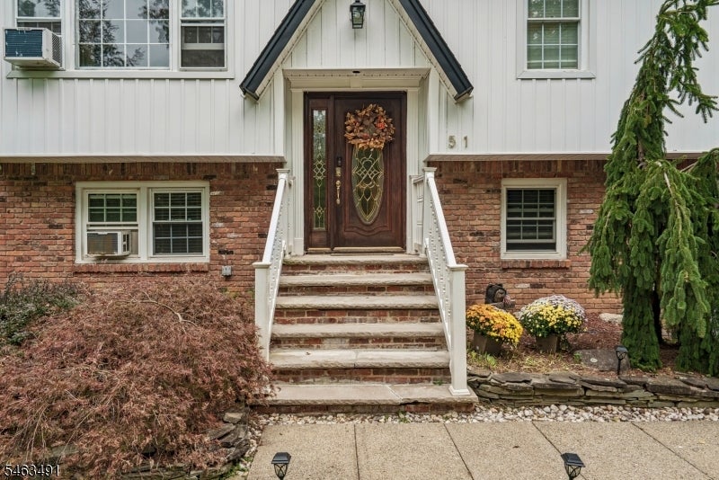 51 River Rd