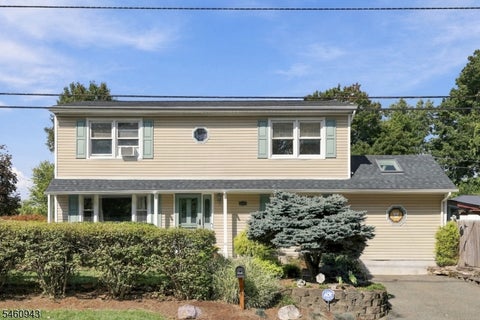 Photo for 537 Wills Rd