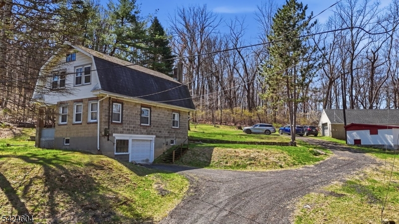 103 Lommason Glen Rd