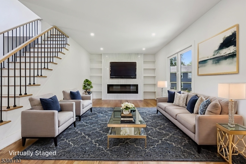 65 New St