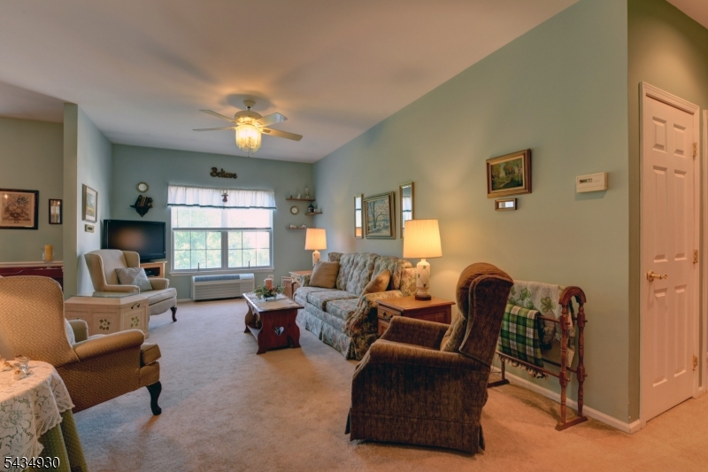 2312 Richmond Rd 312
