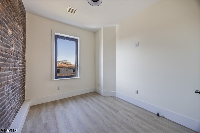 66 Palisade Ave 3