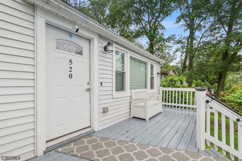 520 Dell Rd