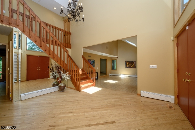 2 Malibu Dr
