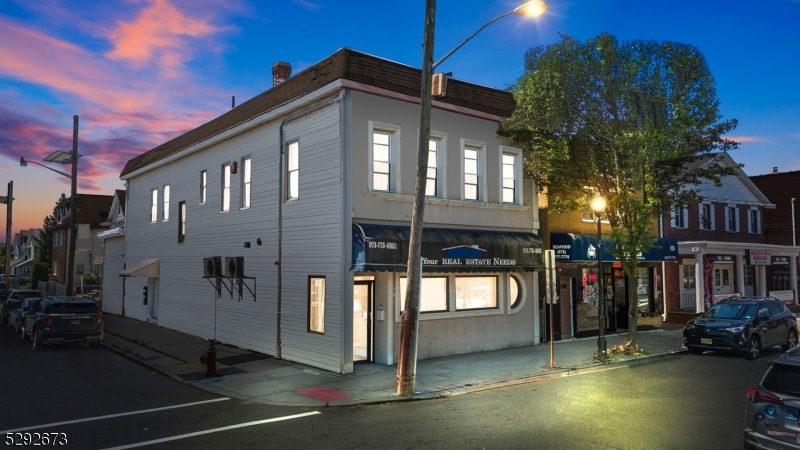 601 Van Houten Ave