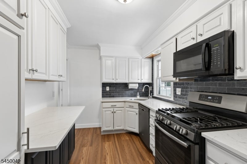 149 Severin Ct