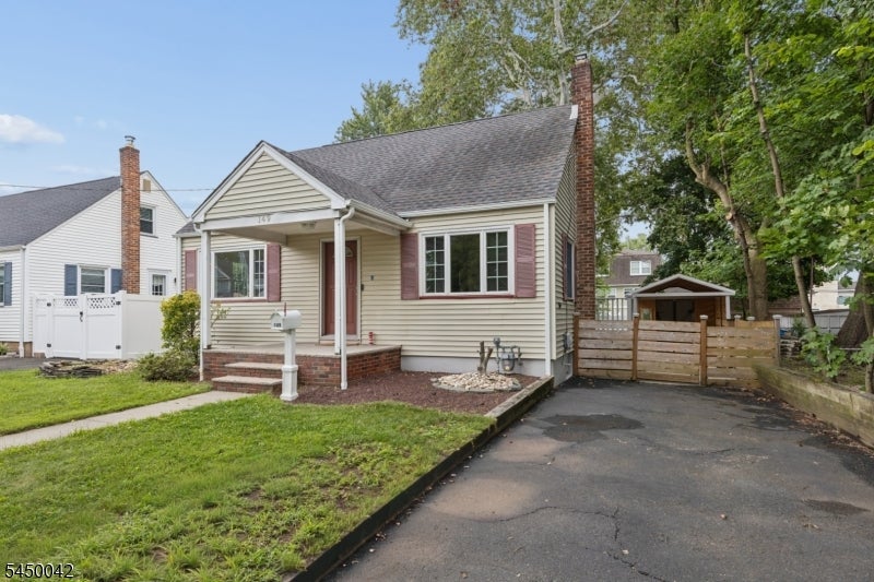 149 Severin Ct