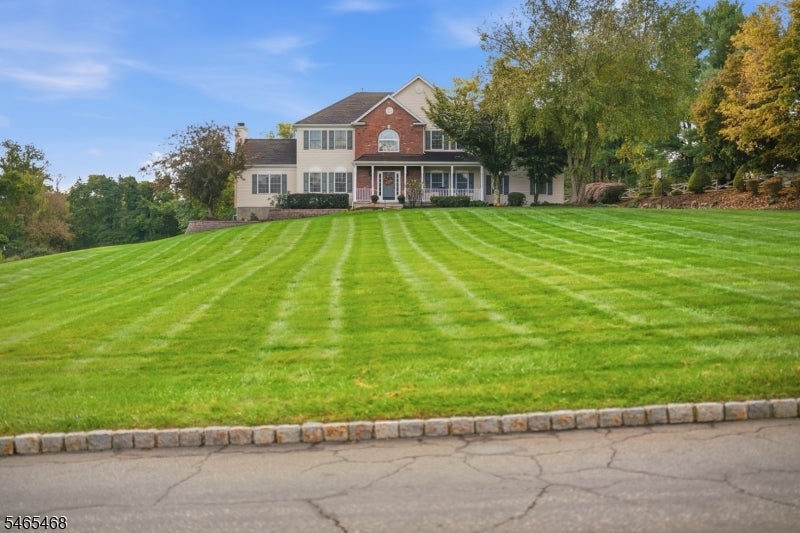 13 Saddle Ridge Rd