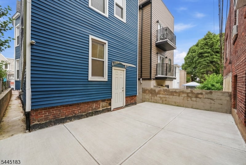 244 Clinton Ave