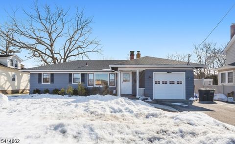 125 Meadowbrook Ave Wanaque Boro NJ 07465