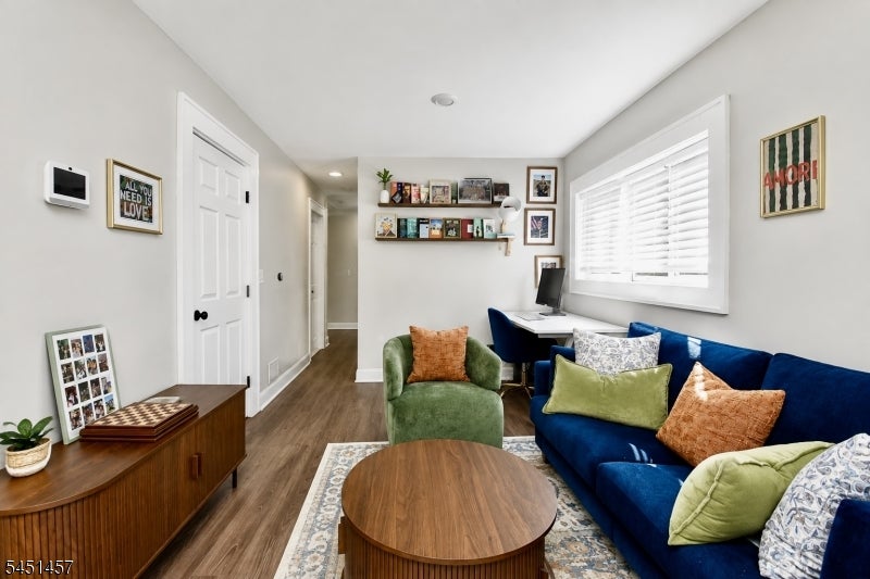 338 Delmore Ave