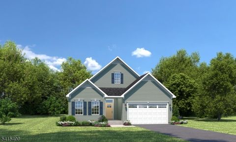 13 Thomas Knoll Blvd Mansfield Twp. NJ 07865