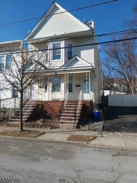 293 Ogden St 2