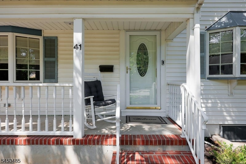 41 Watson Rd