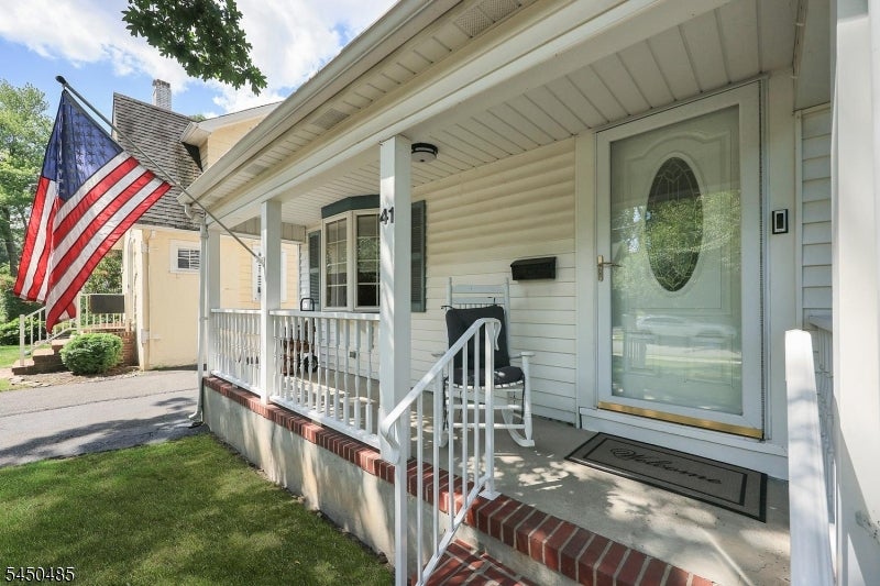 41 Watson Rd