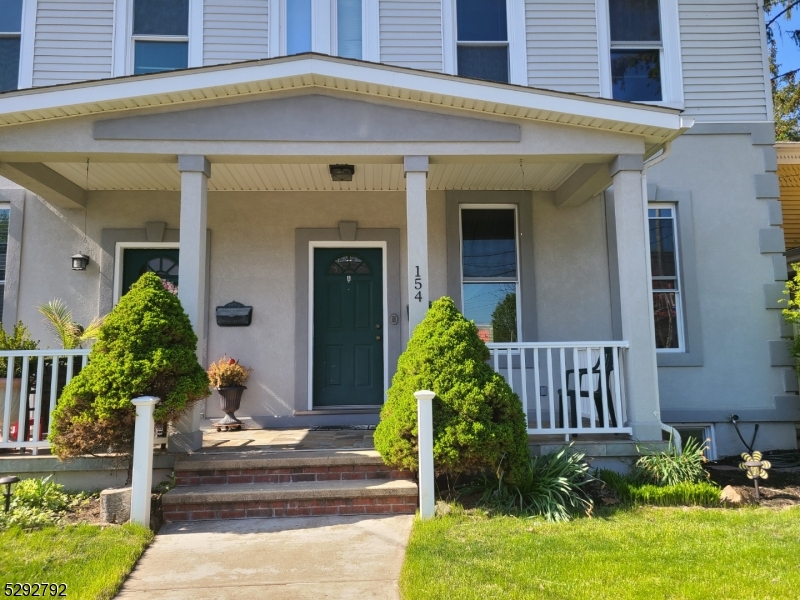 154 W Washington Ave A