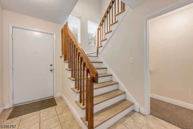 1146 Stephanie Dr 1146