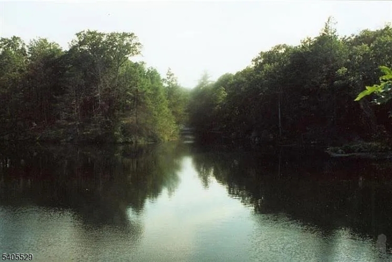8 Cub Lake Rd