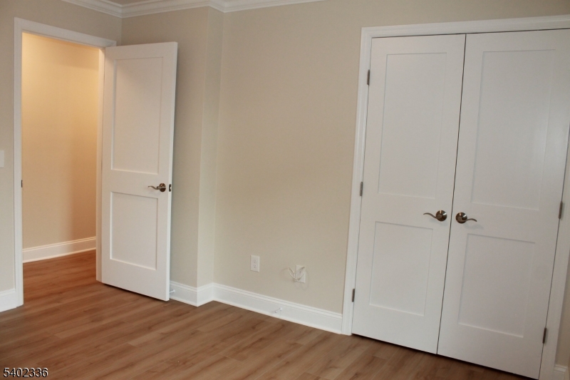 14 Burnham Rd Unit B B