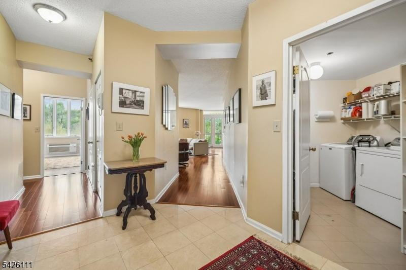 10 Smith Manor Blvd 114