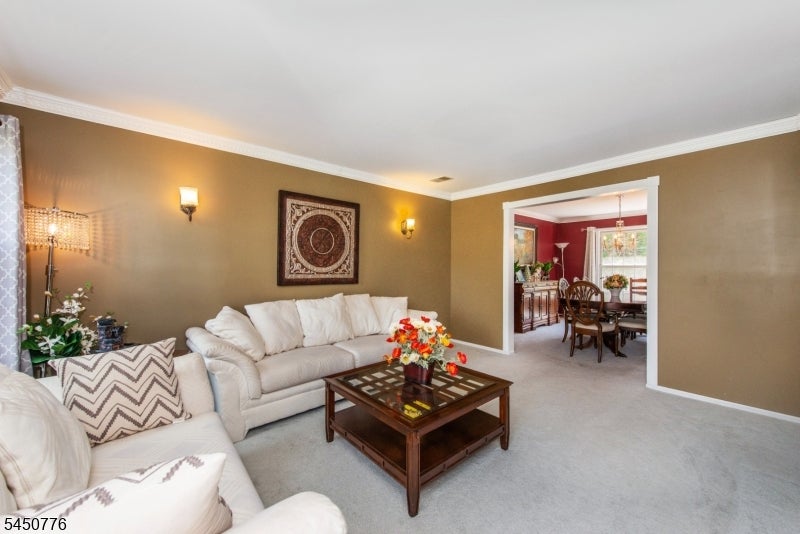 4 Watson Way