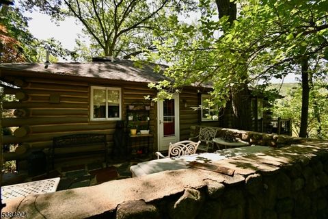 23 Choctaw Trail Jefferson Twp. NJ 07438