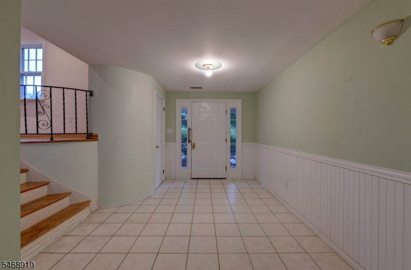 15 Jocelyn Pl