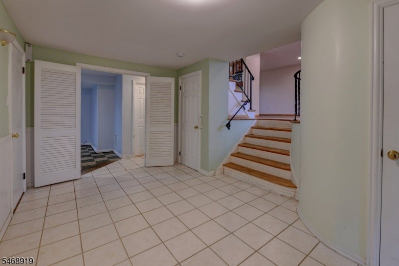 15 Jocelyn Pl