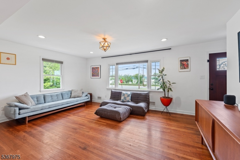 1 Timberline Rd