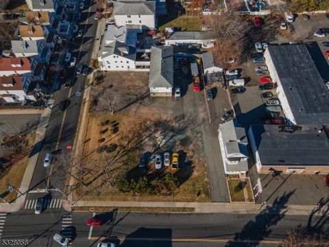 355 Rahway Ave Elizabeth City NJ 07202