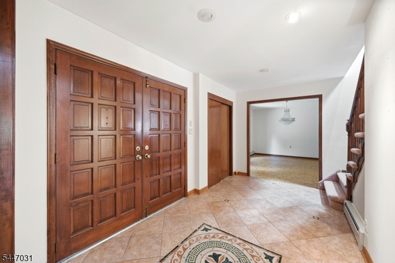 351 Ridge Rd